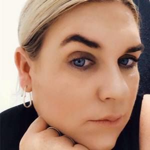 Meet your Posher, Lee-anne